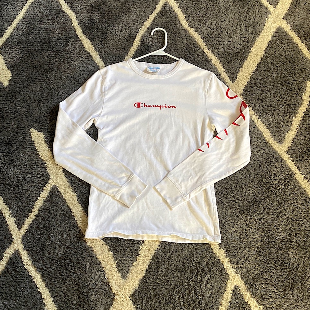 Men’s long sleeve tee: Size XS